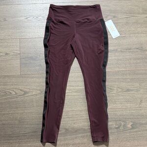 RHONE Alpine Fleece Leggings Women's Medium Brown Berry High Rise Activewear NEW